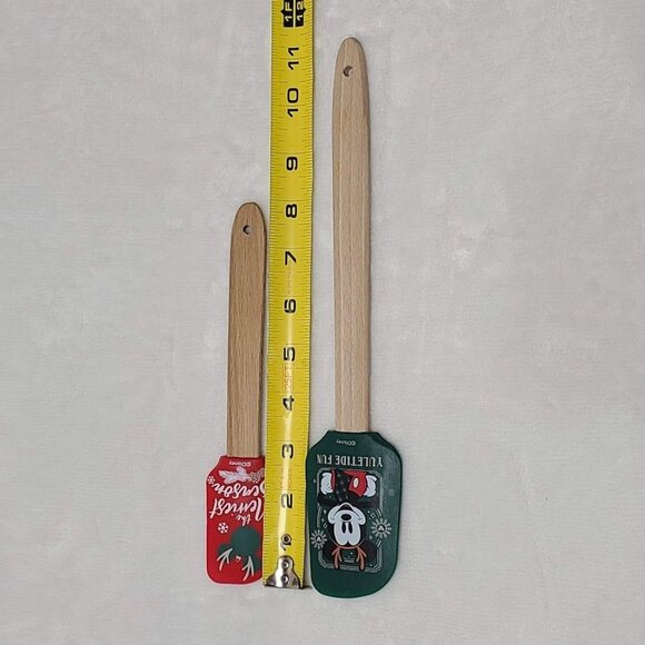 Disney Christmas Silicone Spatula Set Of 2 Mickey Mouse Wooden Handles - Picture 9 of 9